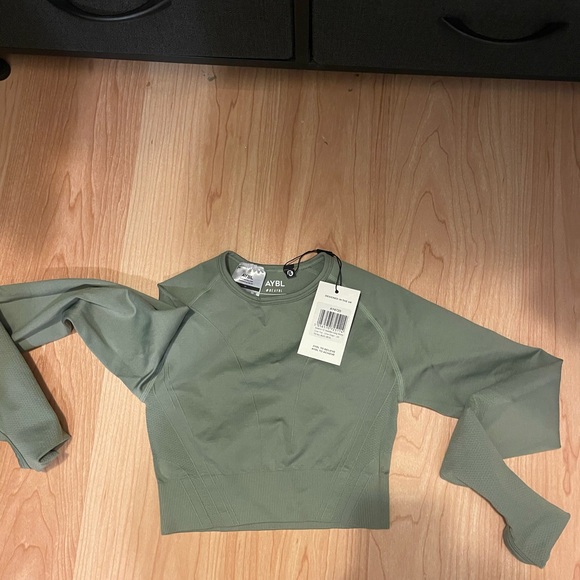 AYBL - brand new - Picture 3 of 6